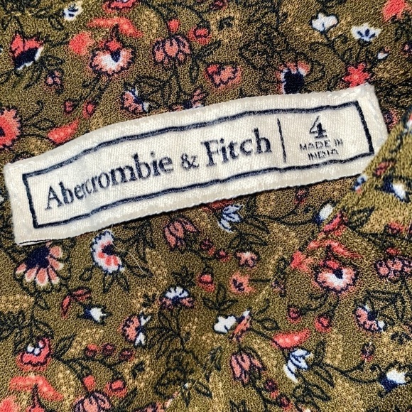 Abercrombie & Fitch Sleeveless Floral Print Shorts Romper - Picture 8 of 9